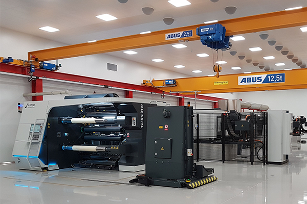 The installation of the first battery foil equipment in Gränges Finspång.